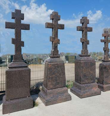 Памятник родителям - крест из гранита